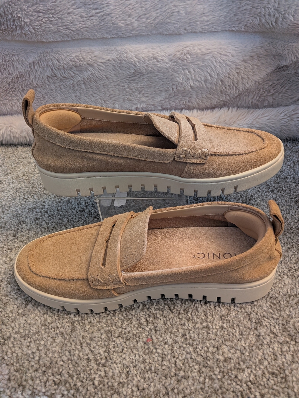 Vionic Slip-On Loafer in Light Tan